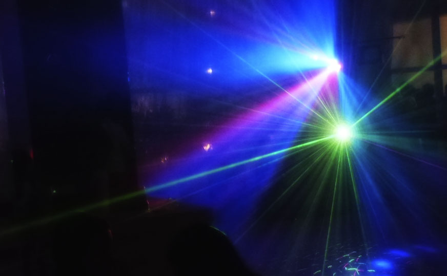 Som e iluminação pra casamento